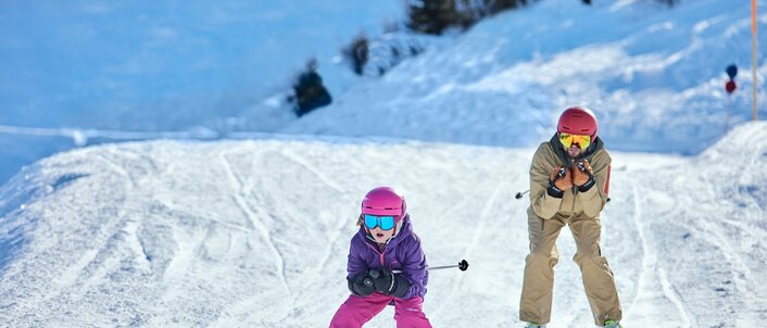 Family skiing on the Golm in Montafon | © Golm Silvretta Lünersee Tourismus GmbH Bregenz, Stefan Kothner