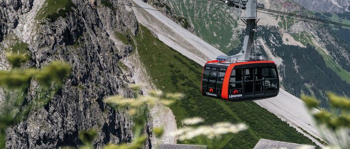 Lünerseebahn im Brandnertal, die gerade zum Lünersee hinauffährt | © Golm Silvretta Lünersee Tourismus GmbH Bregenz, Philipp Schilcher